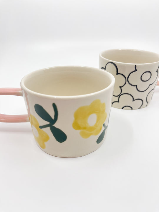 Mug fleur jaune CG