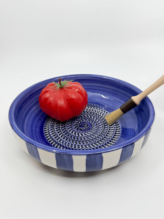 Assiette à râper en céramique taille L couleur bleu