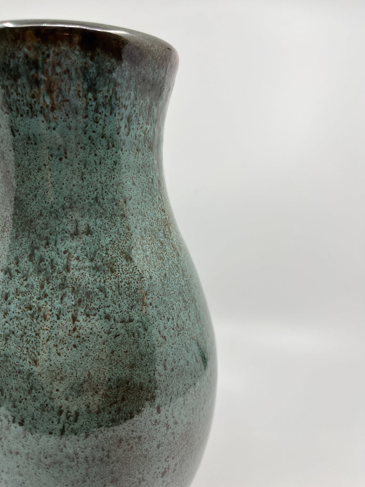 Vase émaillé vert Ratilly - Les Fleurs Sauvages - vase